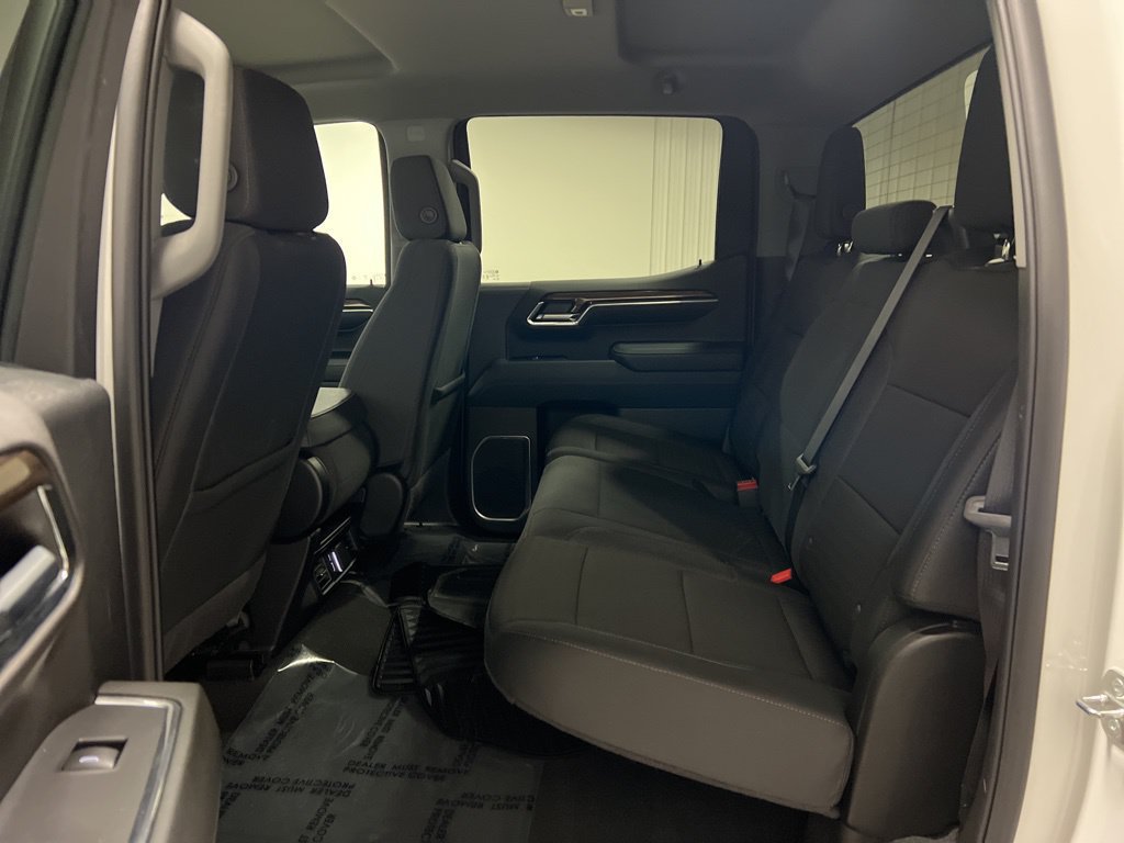 2024 Chevrolet Silverado 1500 LT - Photo 12
