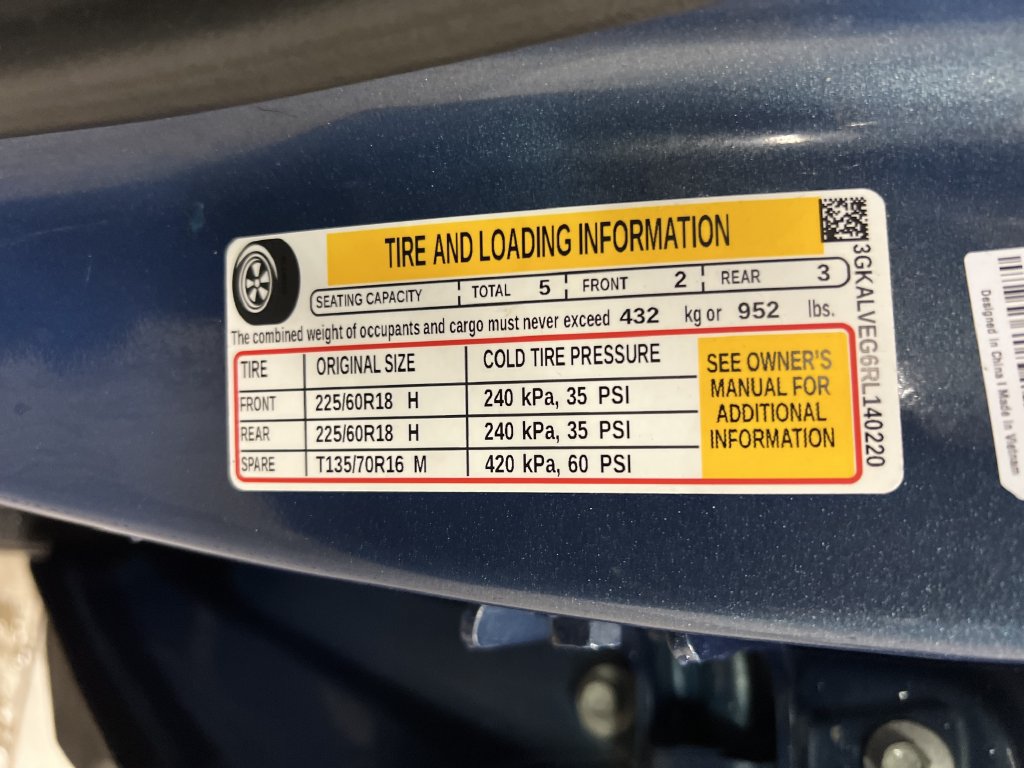 2024 GMC Terrain SLT - Photo 27
