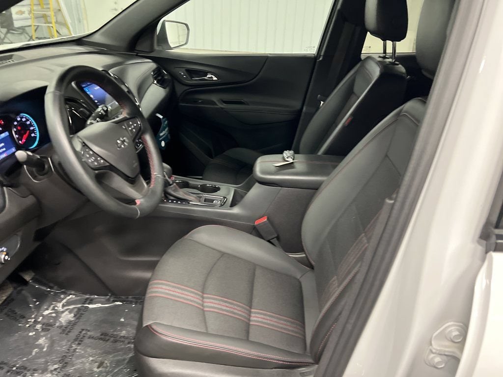 2024 Chevrolet Equinox RS - Photo 13