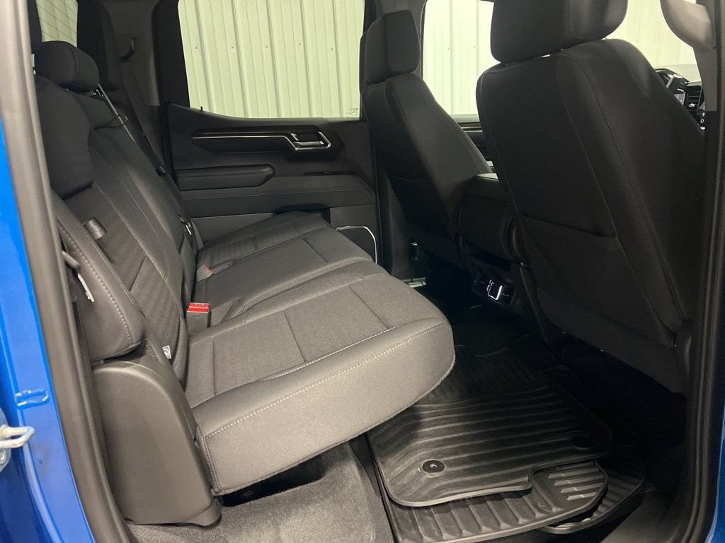 2024 GMC Sierra 1500 Elevation - Photo 10