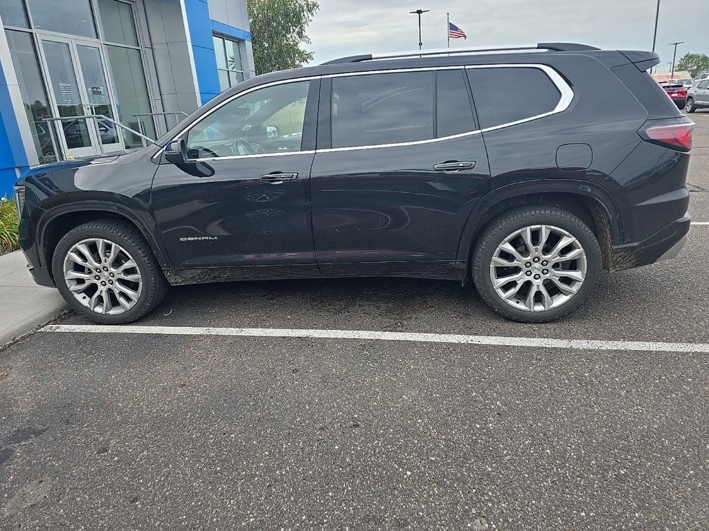 2024 GMC Acadia Denali - Photo 7