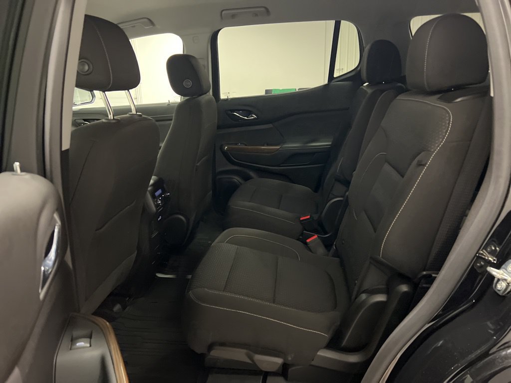 2023 GMC Acadia SLE - Photo 13