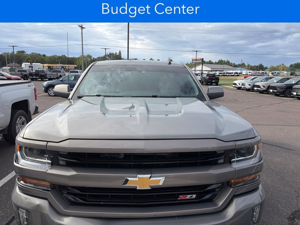 Used 2017 Chevrolet Silverado 1500 LT Truck