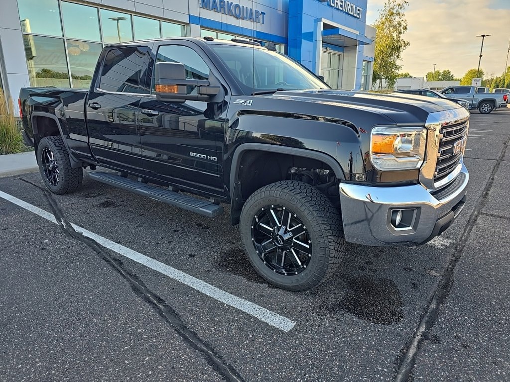 Used 2018 GMC Sierra 2500 HD SLE Truck