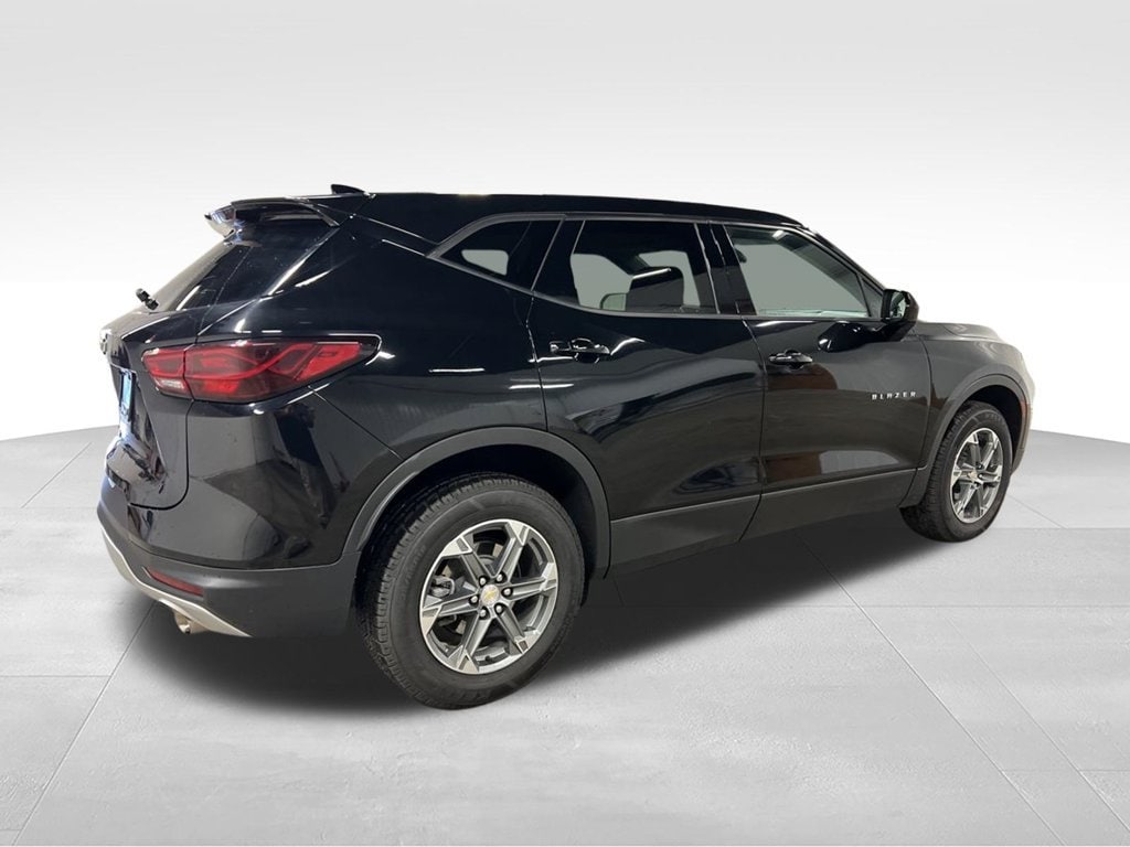 2023 Chevrolet Blazer 2LT - Photo 9
