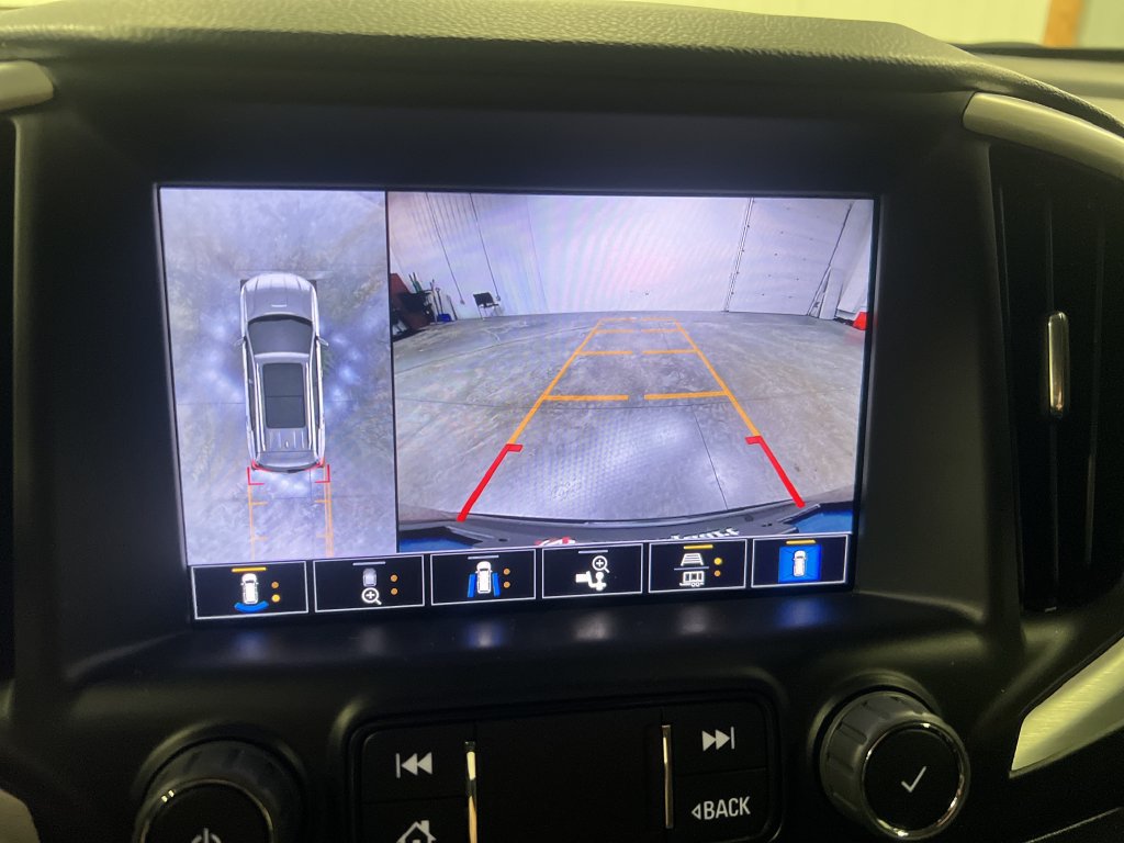 2023 GMC Terrain SLT - Photo 23