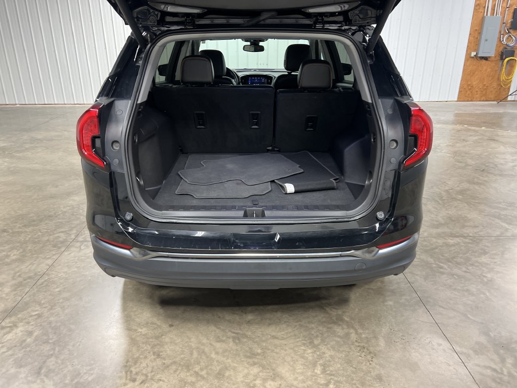 2023 GMC Terrain AT4 - Photo 12