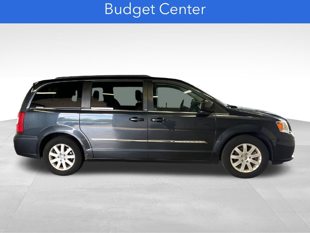 Used 2013 Chrysler Town & Country Touring Minivan