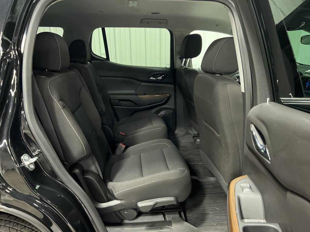 2023 GMC Acadia SLE - Photo 12