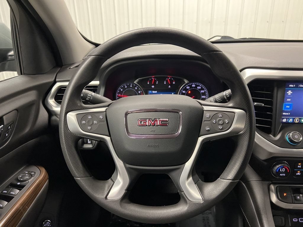 2023 GMC Acadia SLE - Photo 15