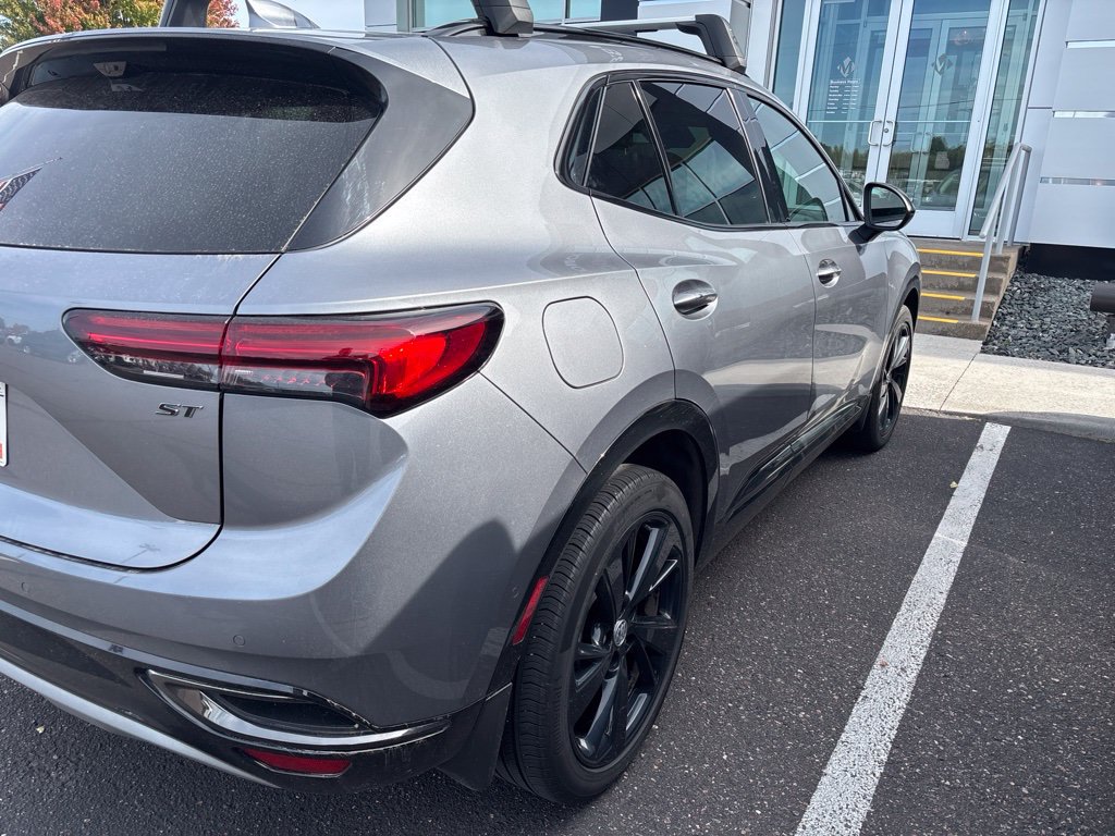 Used 2022 Buick Envision Essence SUV