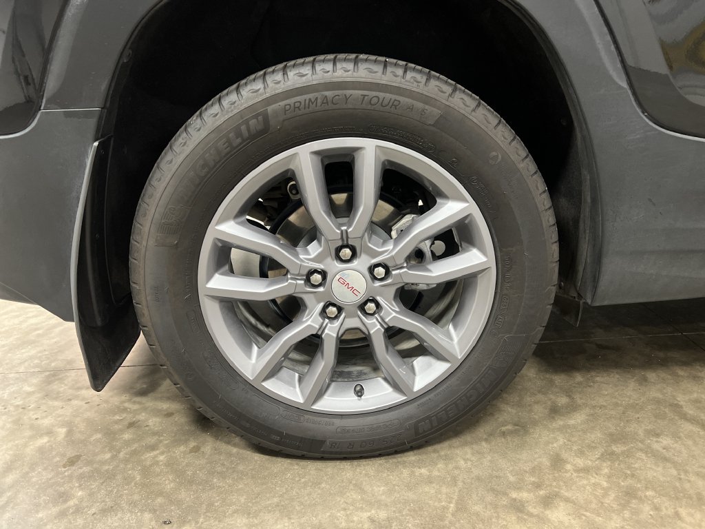 2023 GMC Terrain SLT - Photo 10