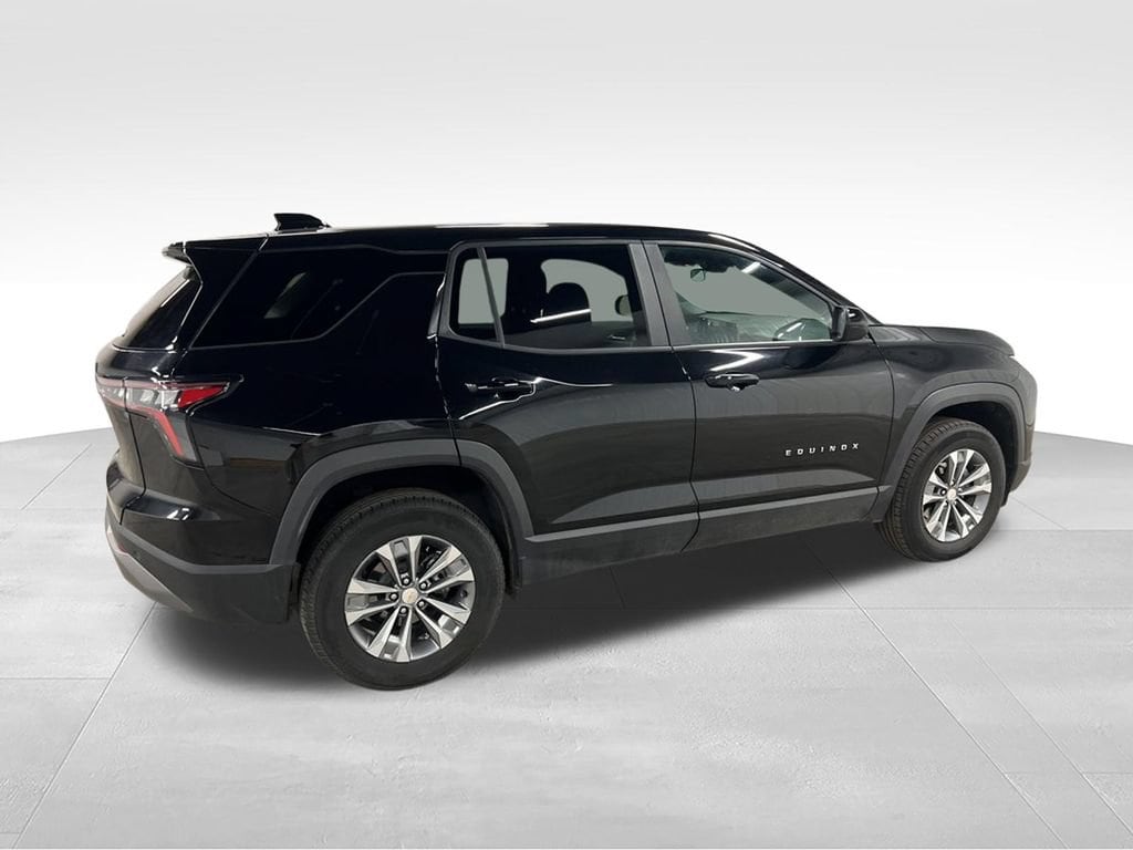 2025 Chevrolet Equinox LT - Photo 6