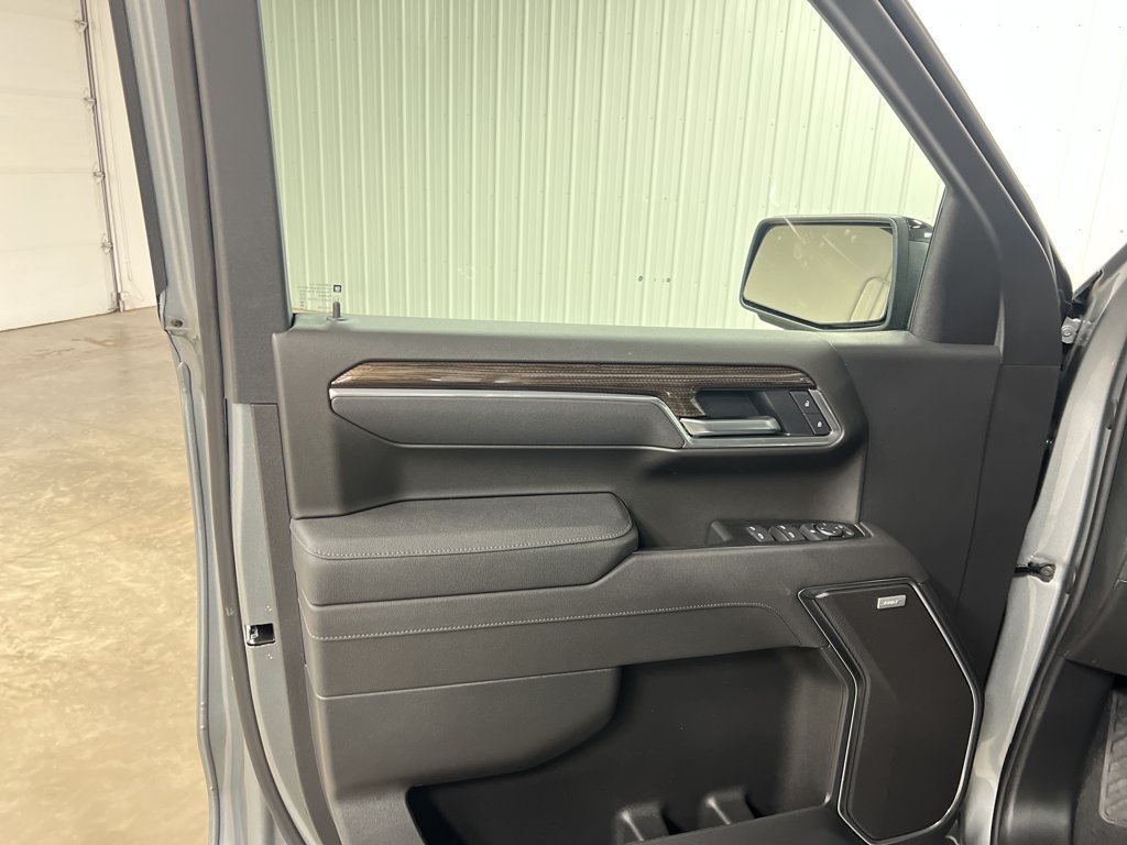 2026 Chevrolet Silverado 1500 RST - Photo 14