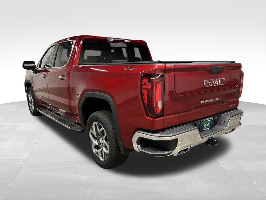 2024 GMC Sierra 1500 SLT - Photo 7