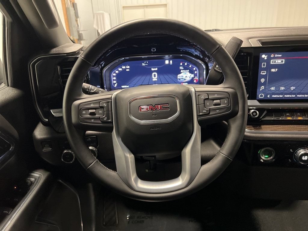 2023 GMC Sierra 1500 Elevation - Photo 13