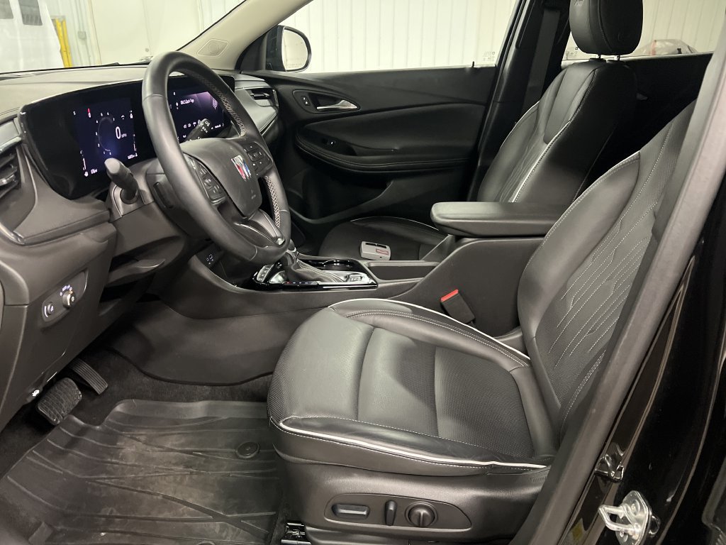 2025 Buick Encore GX Avenir - Photo 13