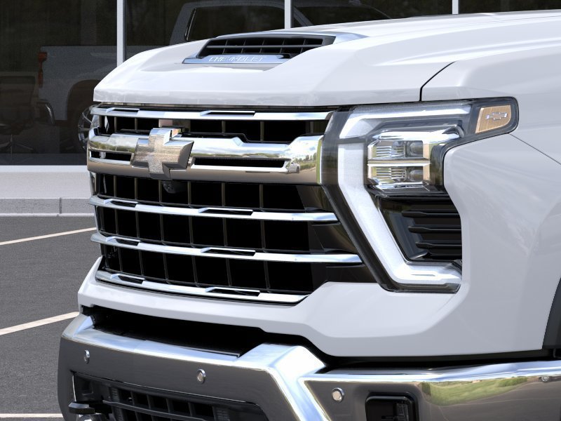 2026 Chevrolet Silverado 3500HD LTZ - Photo 13
