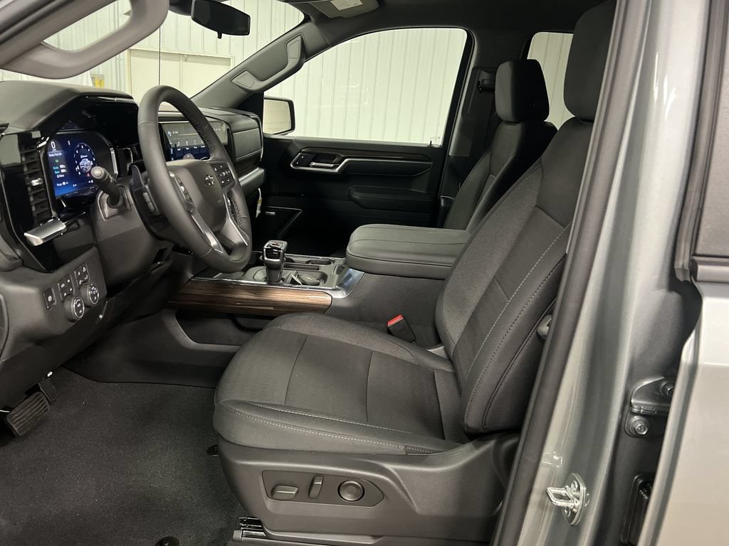 2026 Chevrolet Silverado 1500 RST - Photo 12