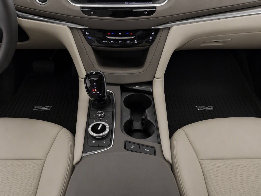 2026 Cadillac XT5 Premium Luxury - Photo 17