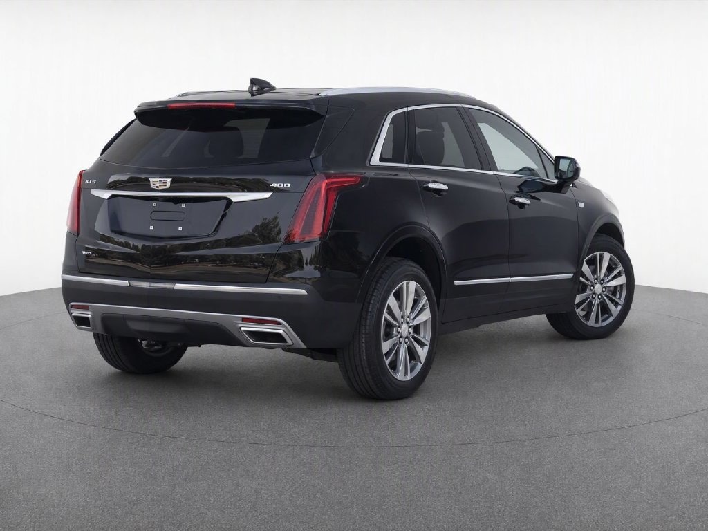 New 2026 CADILLAC XT5 Premium Luxury SUV