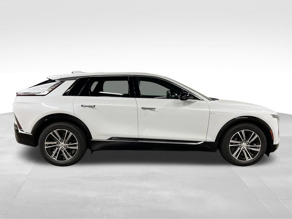 2026 Cadillac LYRIQ Luxury - Photo 6