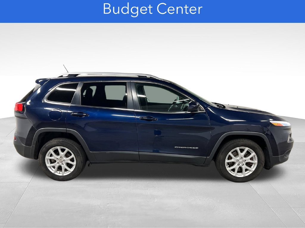 Used 2016 Jeep Cherokee Latitude SUV