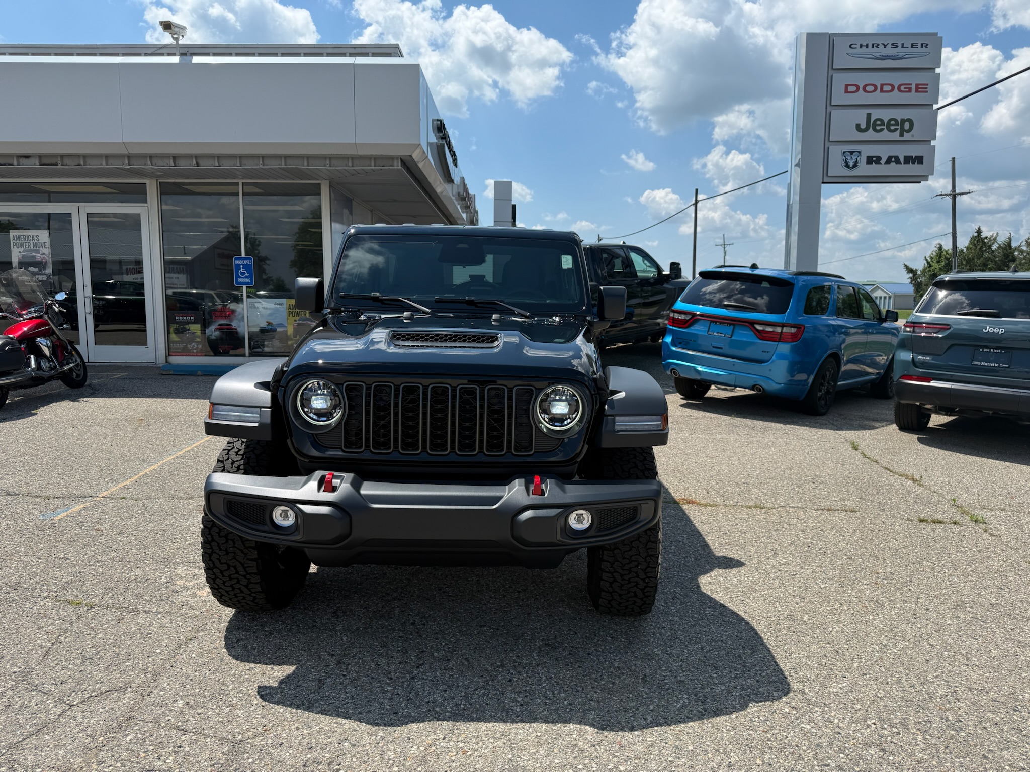 New 2026 Jeep Wrangler 4-DOOR RUBICON Sport Utility