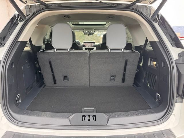 2026 Ford Explorer Active - Photo 6