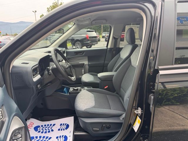 2026 Ford Maverick XLT - Photo 10