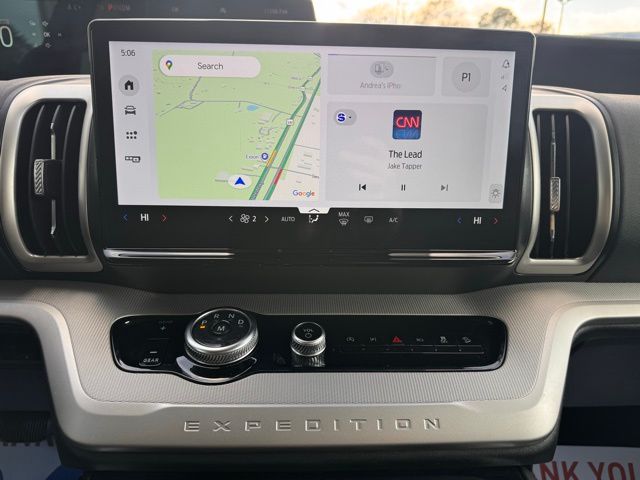 2025 Ford Expedition Active - Photo 12