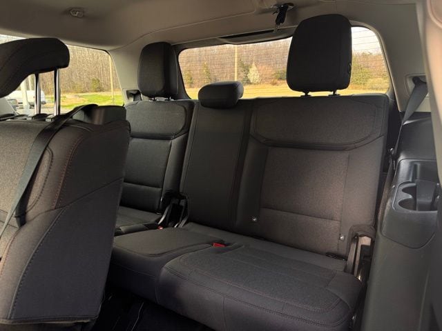 2025 Ford Expedition Active - Photo 24