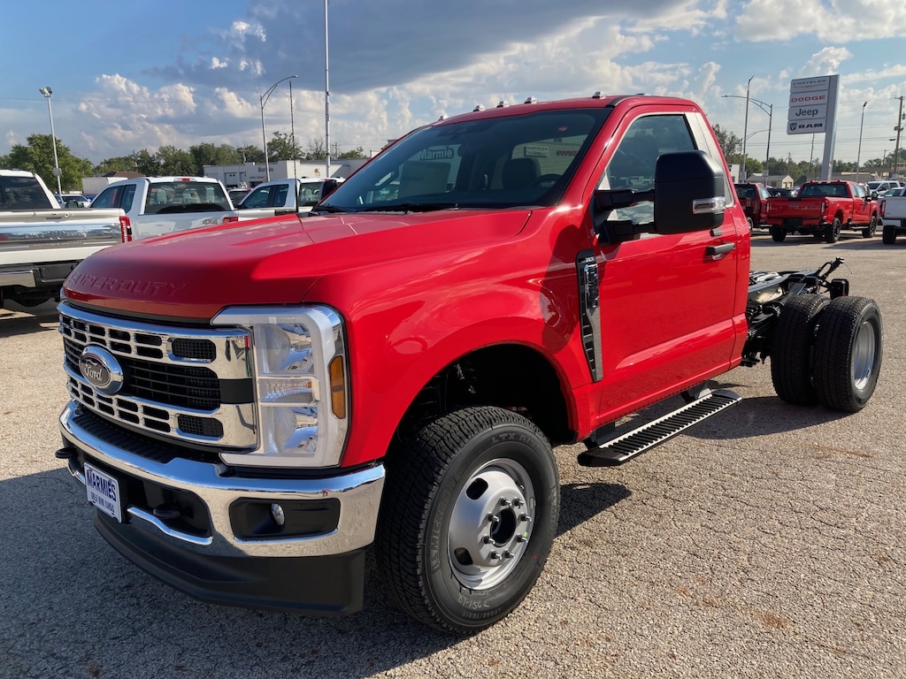 New 2026 Ford Chassis Cab F-350® XLT TRUCK
