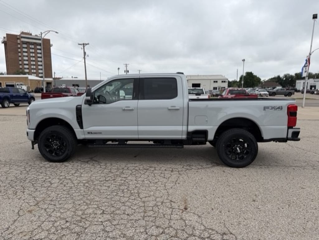 New 2026 Ford Super Duty F-250® Lariat® TRUCK