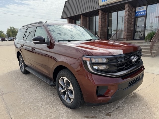 2027 Ford Expedition Active