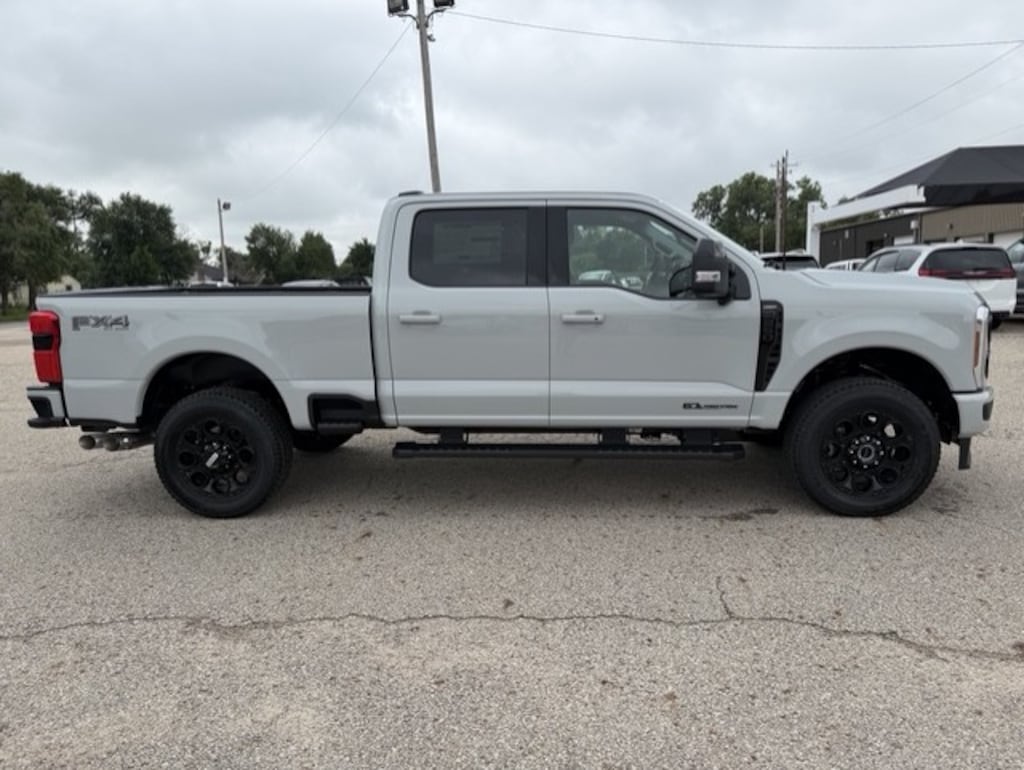 New 2026 Ford Super Duty F-250® Lariat® TRUCK
