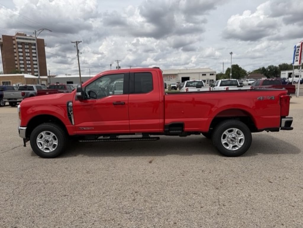 New 2026 Ford Super Duty F-250® XLT TRUCK