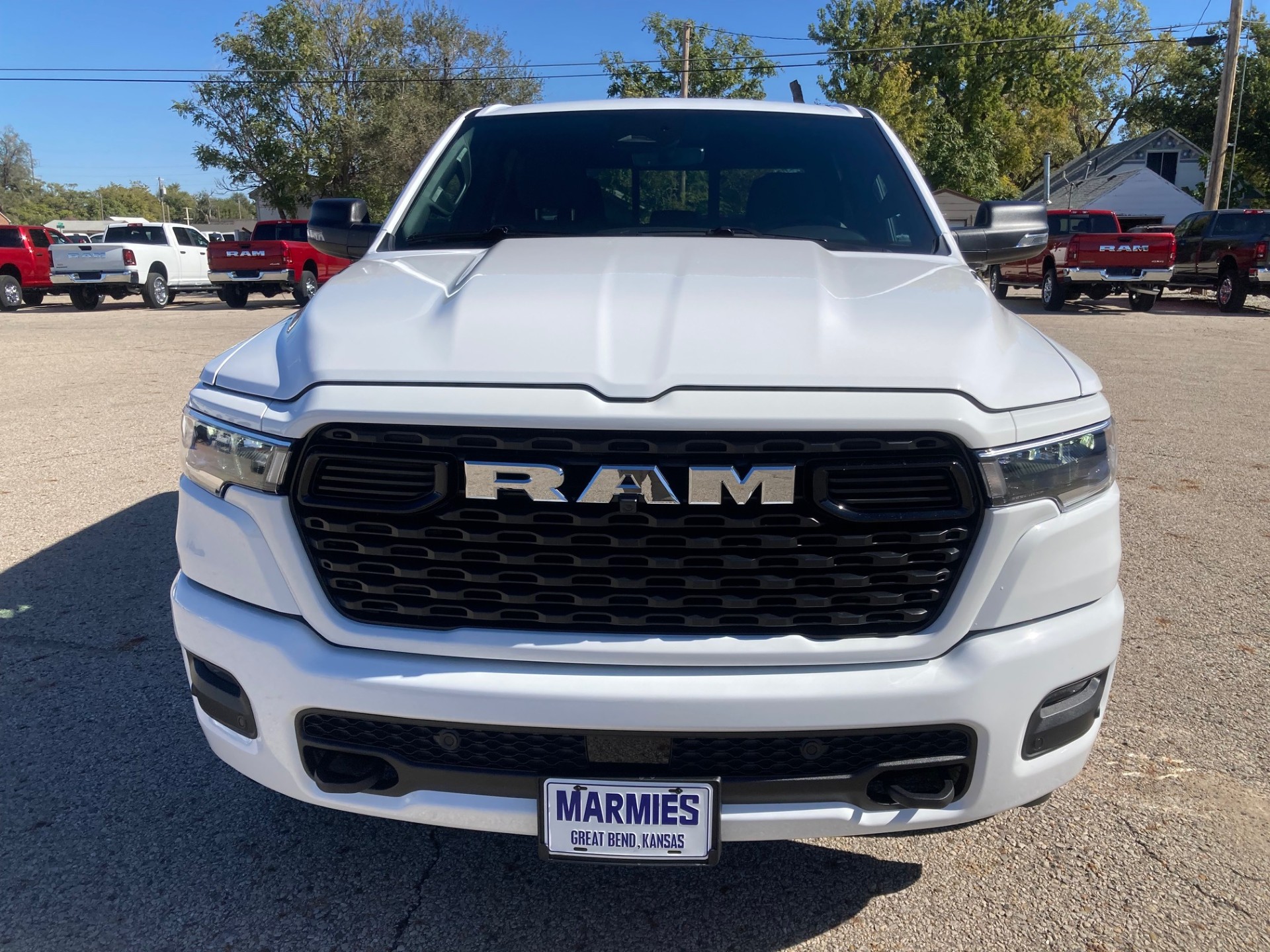 New 2026 Ram 1500 BIG HORN CREW CAB 4X4 5'7 BOX Pickup