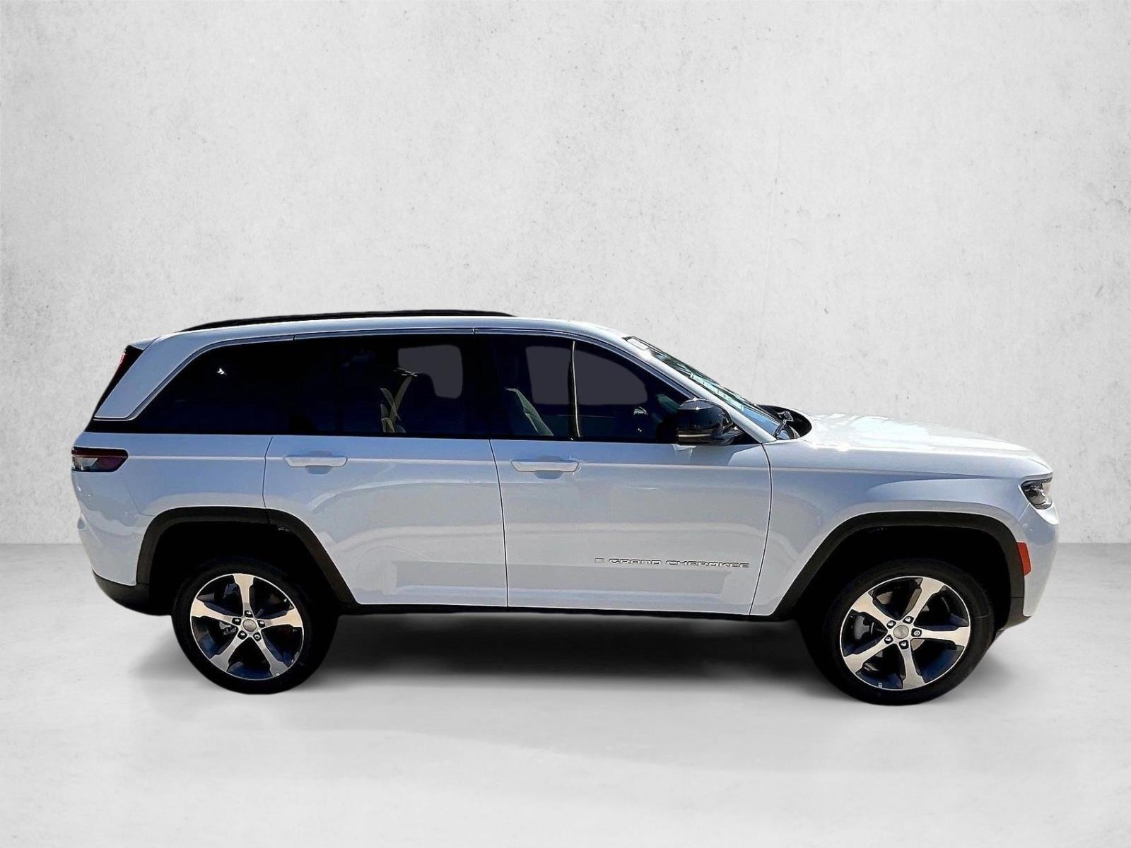 New 2026 Jeep Grand Cherokee Limited SUV