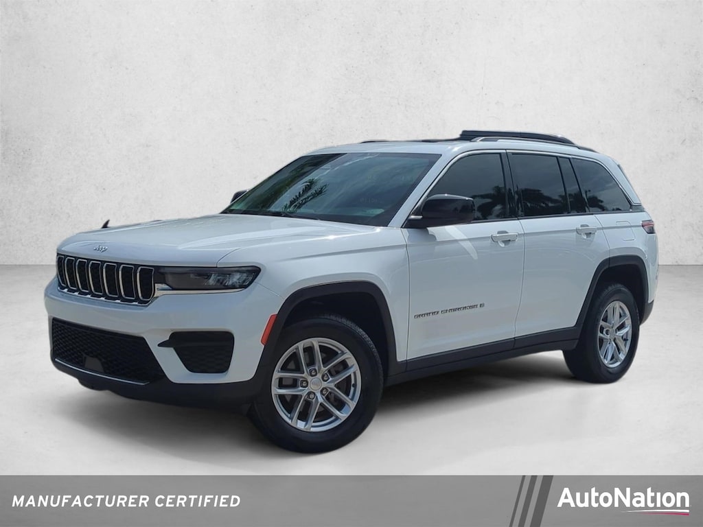 Used 2023 Jeep Grand Cherokee Laredo Sport Utility