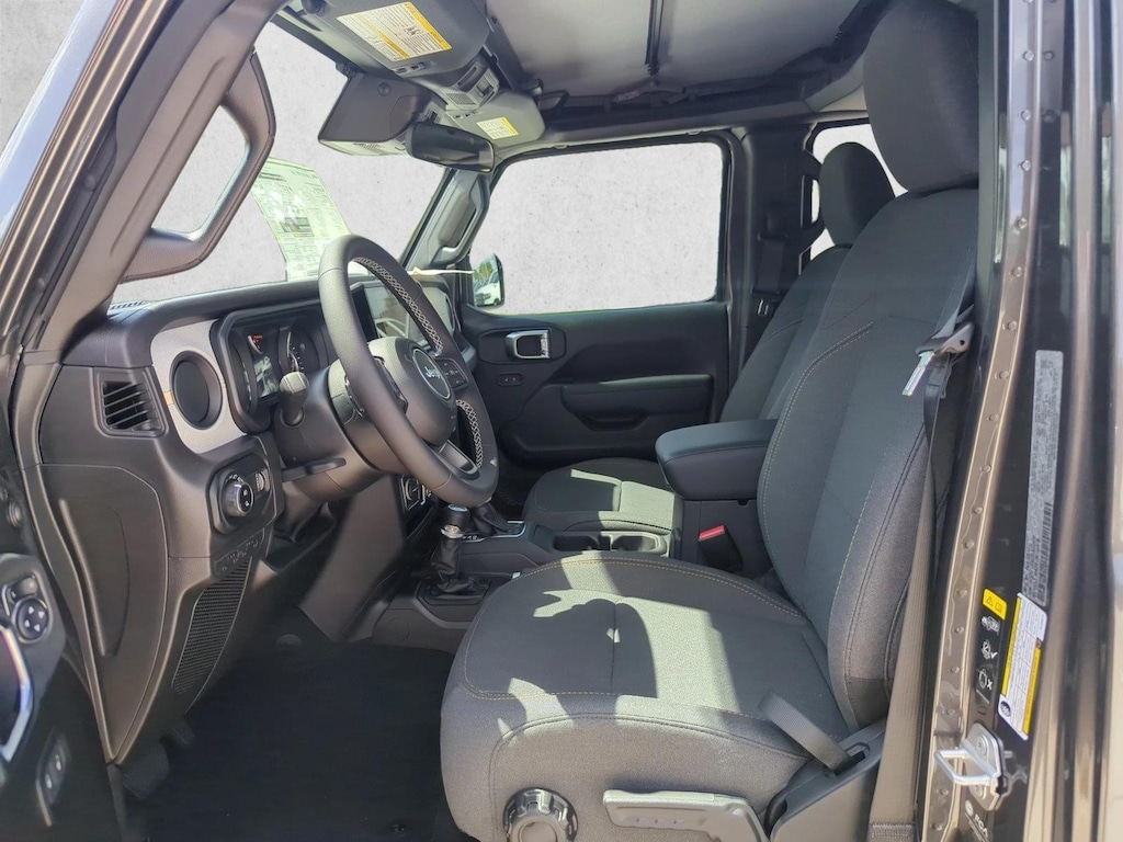 Certified 2025 Jeep Gladiator Sport S Crew Cab Pickup