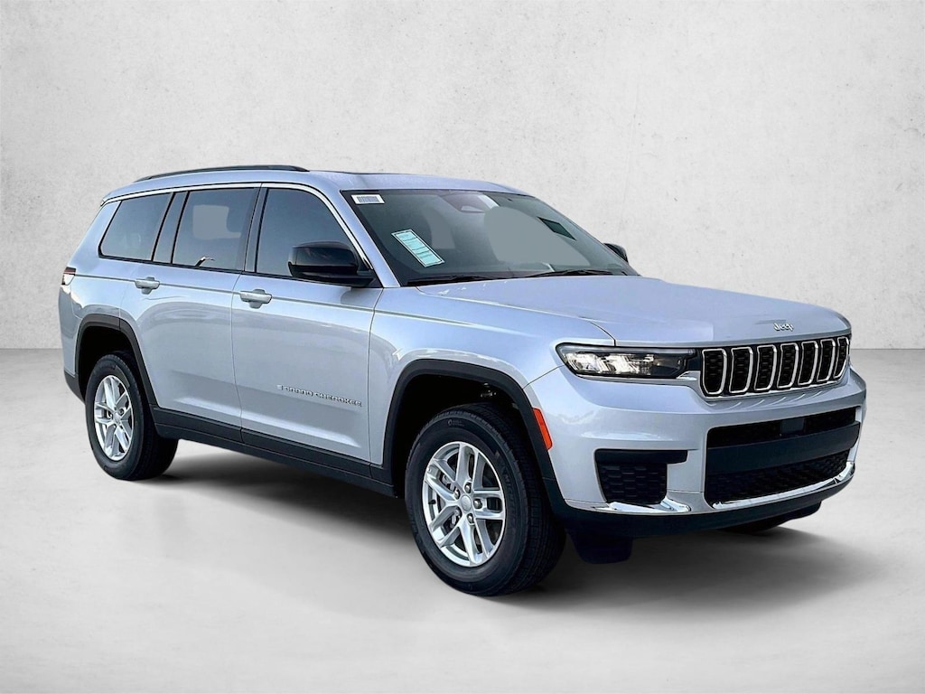 New 2026 Jeep Grand Cherokee Laredo X SUV