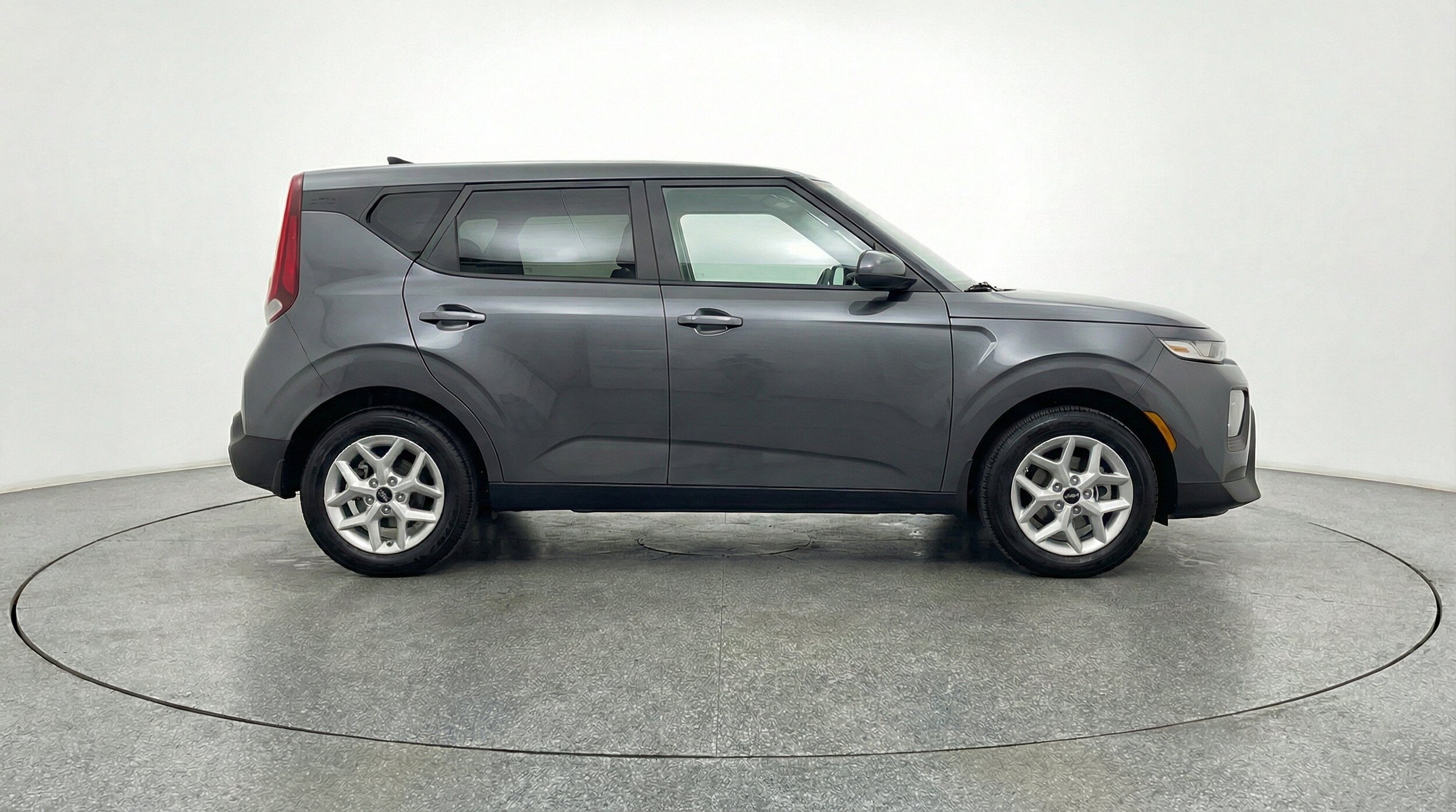 Thumbnail: 2025 Kia Soul - 11