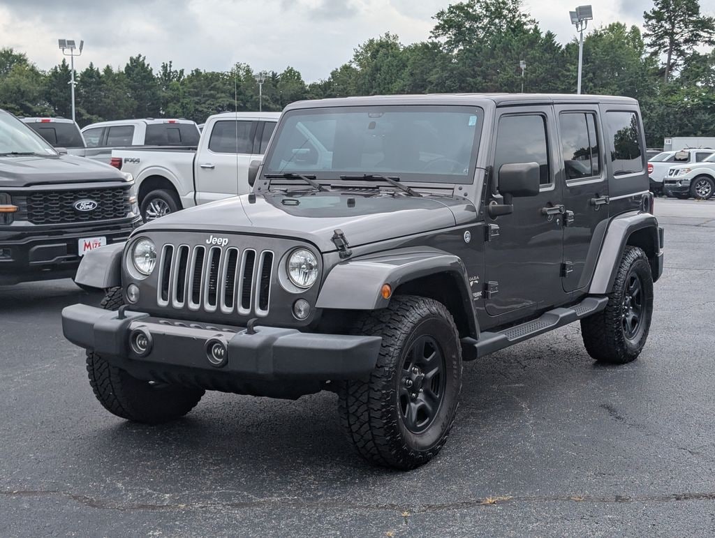 Used 2018 Jeep Wrangler JK Unlimited Sahara SUV