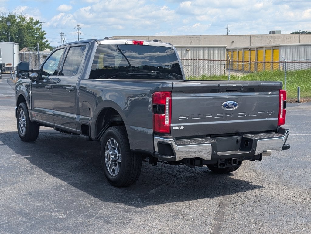 New 2026 Ford F-250SD Lariat Truck