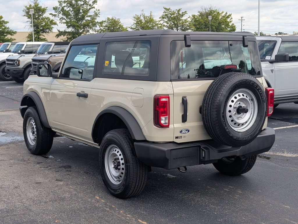 New 2026 Ford Bronco Base SUV