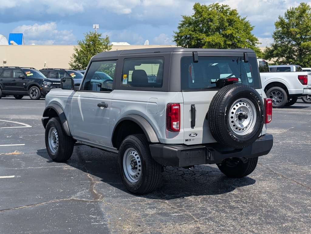New 2026 Ford Bronco Base SUV