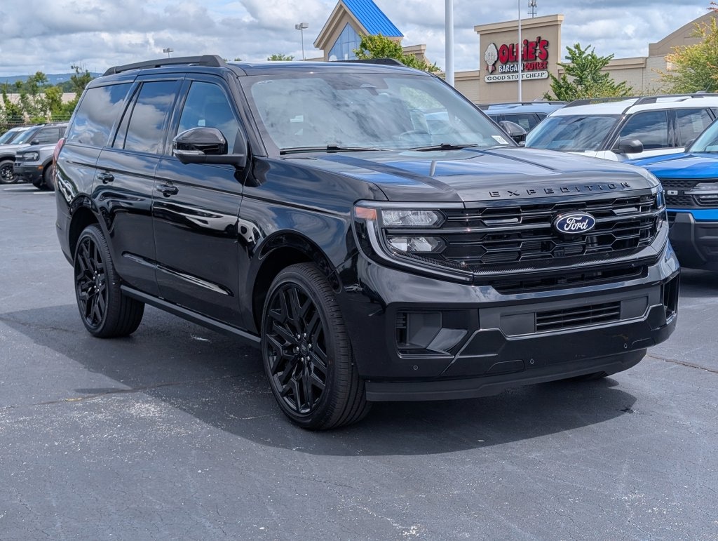 New 2027 Ford Expedition Platinum SUV