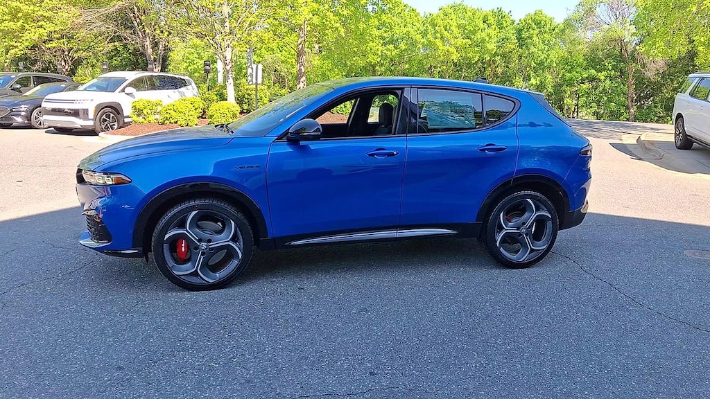 New 2026 Alfa Romeo Tonale Base SUV
