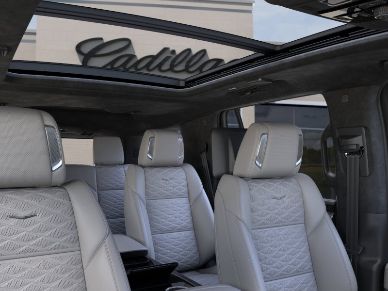 2027 Cadillac Escalade V-Series - Photo 23